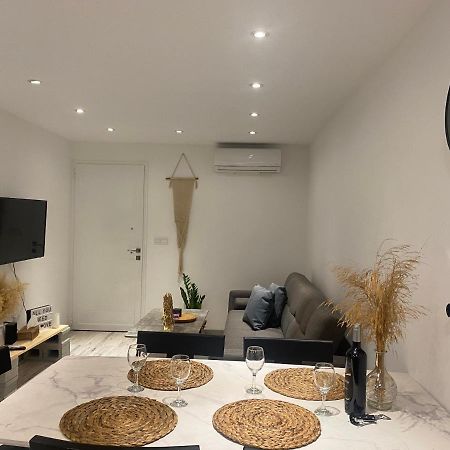 Apartamento Luxury Lavender Lárnaca Exterior foto