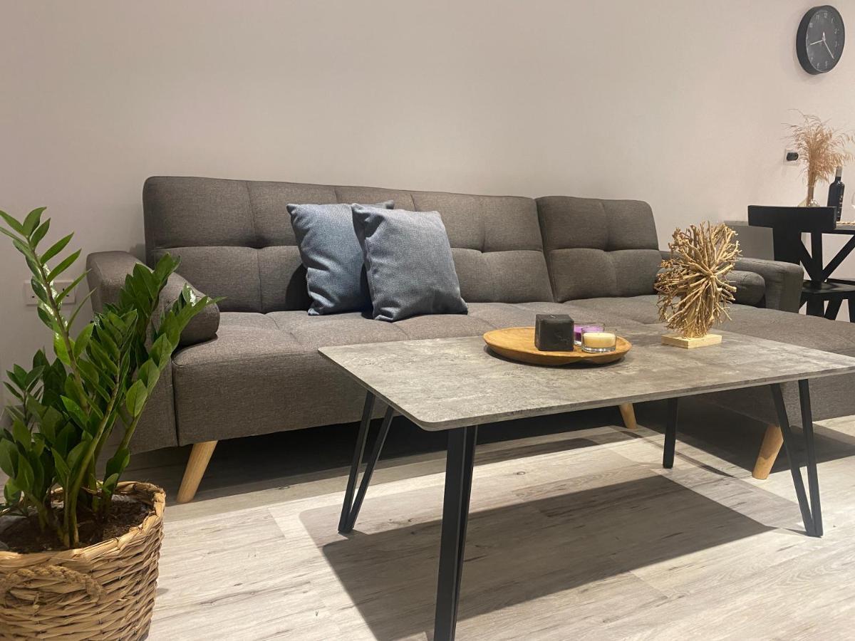 Apartamento Luxury Lavender Lárnaca Exterior foto