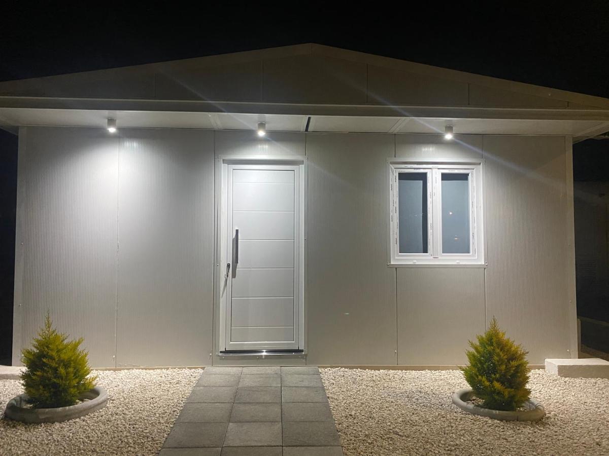 Apartamento Luxury Lavender Lárnaca Exterior foto
