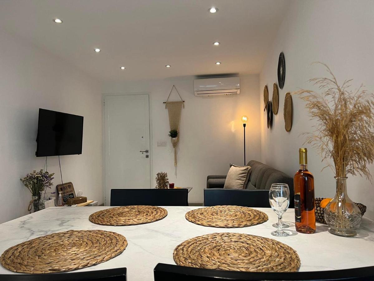 Apartamento Luxury Lavender Lárnaca Exterior foto