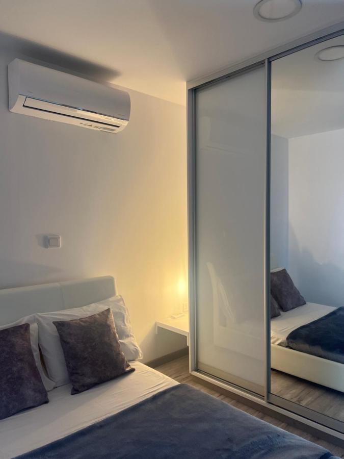 Apartamento Luxury Lavender Lárnaca Exterior foto